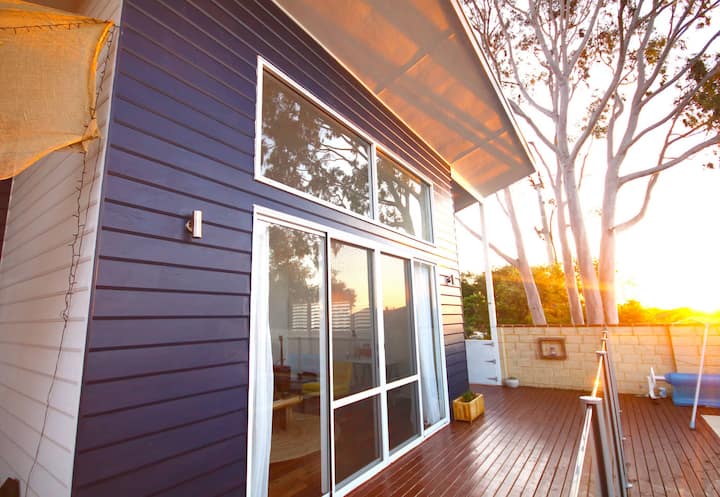 Freo Home, Big Garden, Fireplace & Seperate Studio - Fremantle