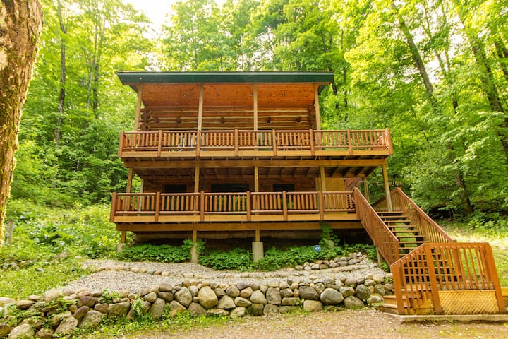 Hygge Up North Cabin STR23-00055 - Cabins for Rent in Traverse City,  Michigan, United States - Airbnb