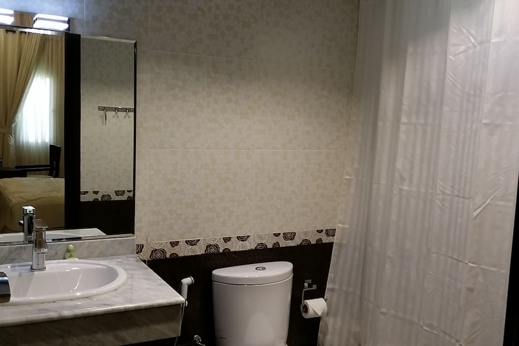 Clean Washroom