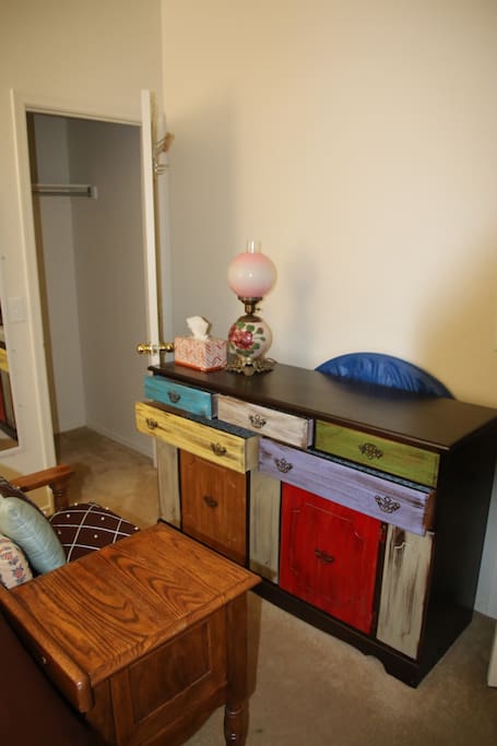 Drawer Chest and closet