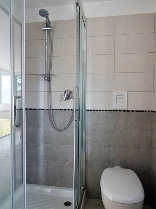 bagno con doccia
