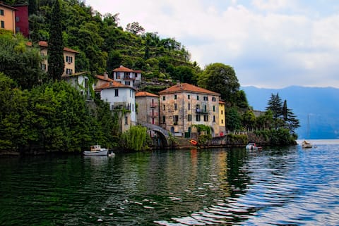 Beautiful apartment directly situated at Lake Como