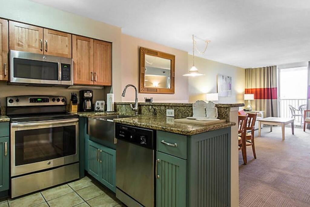 Full Kitchen