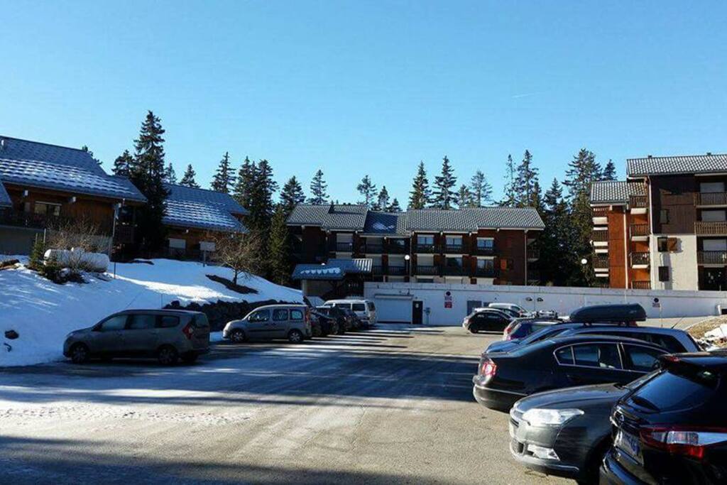 Le parking de la résidence