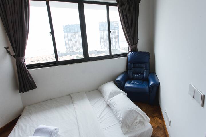 第三间卧室还配有标准双人床！