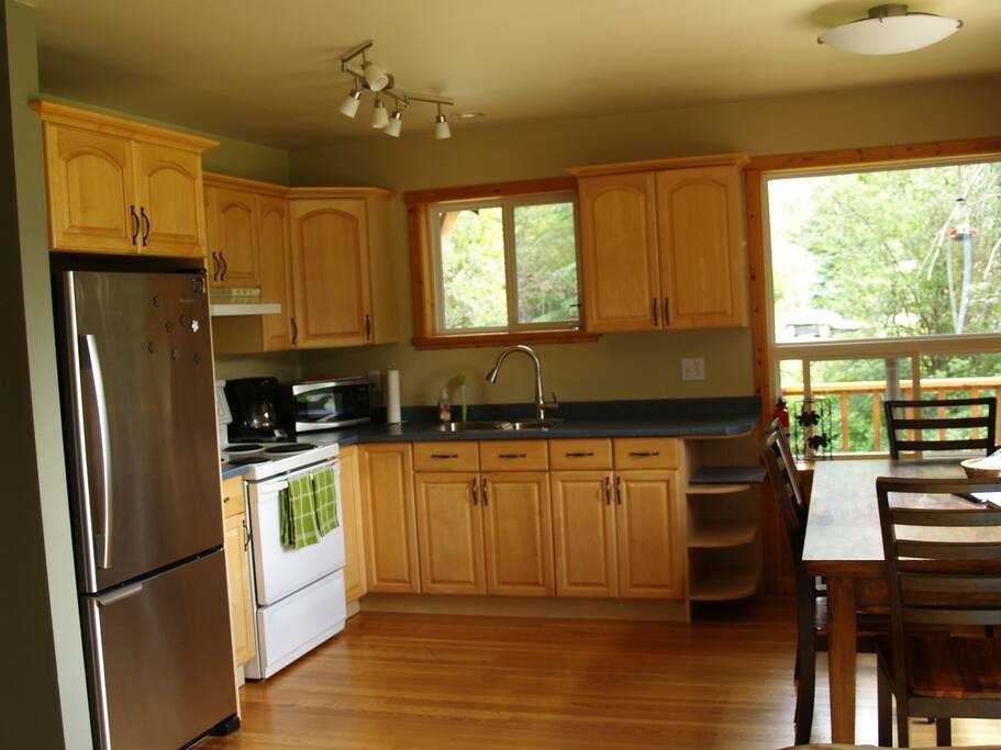 Fully stocked kitchen.