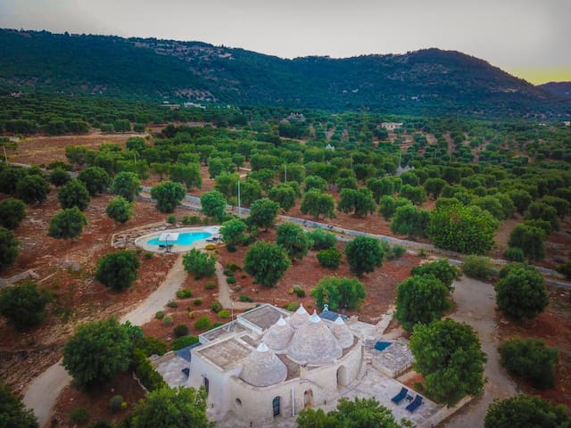 [Dominus Villas] – Trullo Terrae with private pool gallery image 2