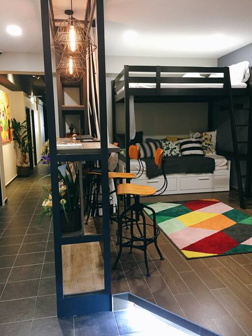 Cosy area convertible into bedroom.
