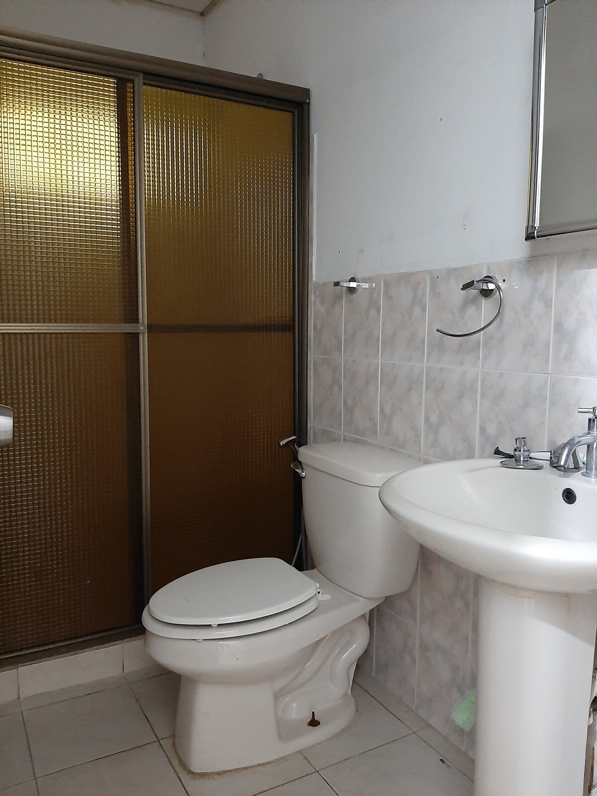 Bathroom at Habitación #3 Limón in David