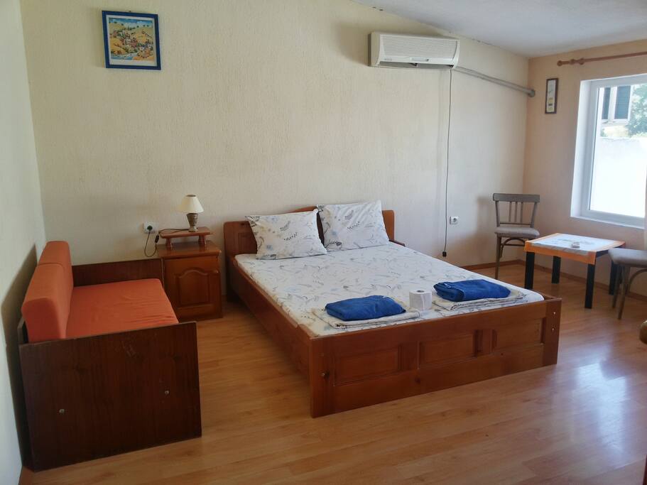Room 1