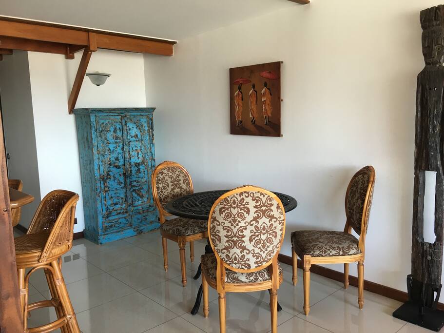 Bar et salle à manger