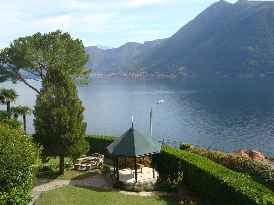 Wonderful lake view from the cottage
