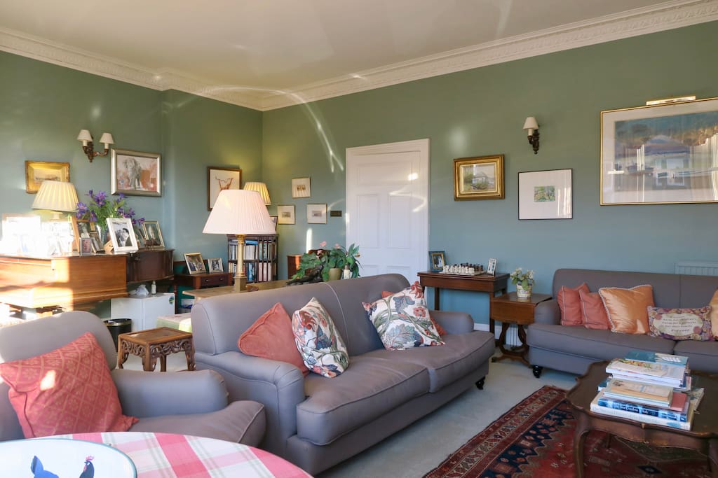 The Drawing Room - 1st Floor