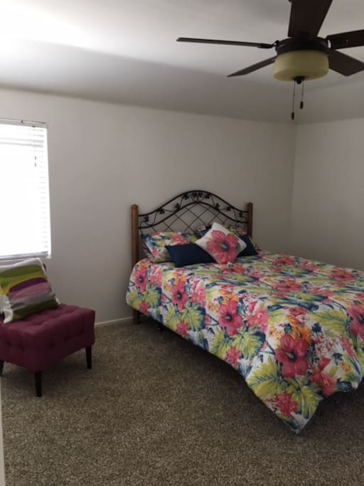 Queen size bed, TV cable, loft attached for extra bed