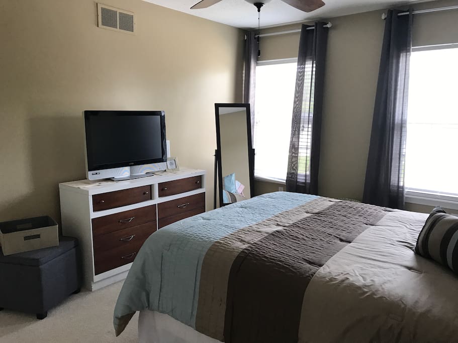 TV with Netflix and Hulu access