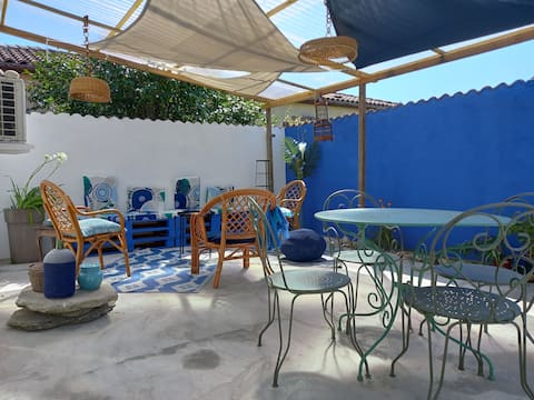 The Majorelle Terrace