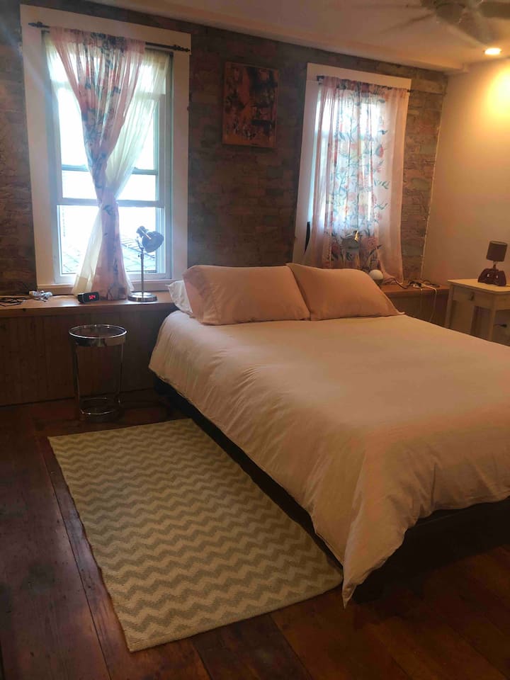 Двойна спалня. 