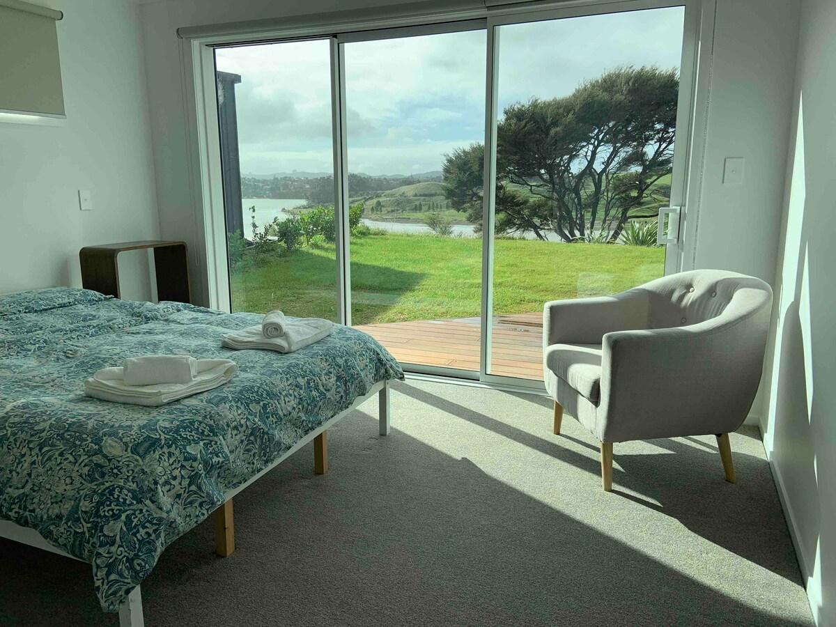 Основна спалня 