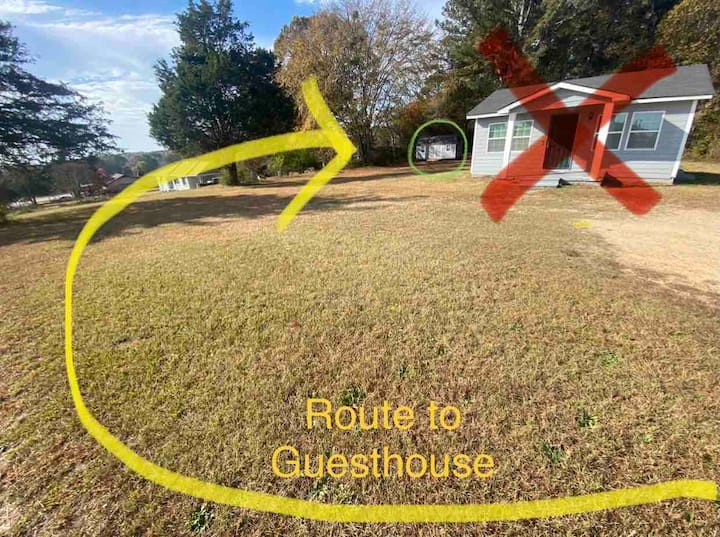 Tiny Home In Conyers Ga + Wifi ! - Conyers, GA