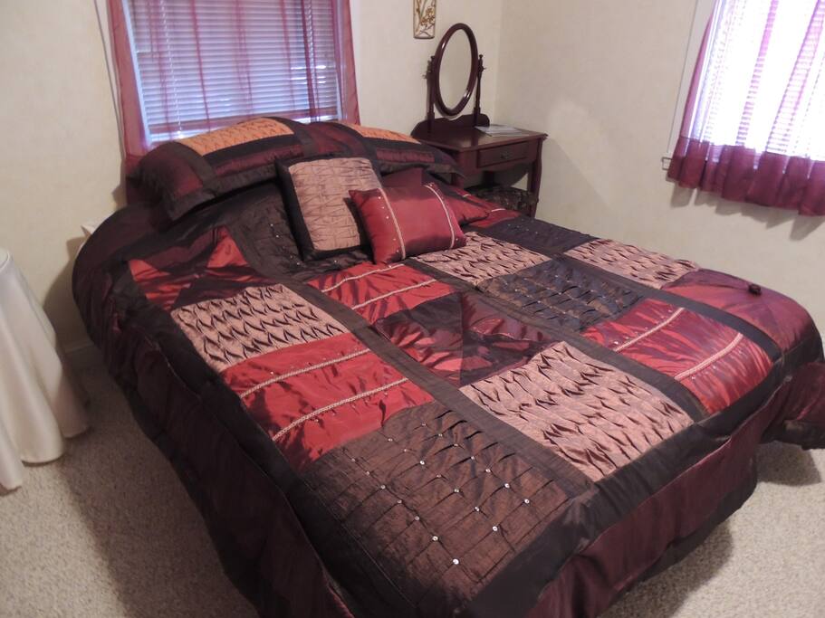 Queen Room