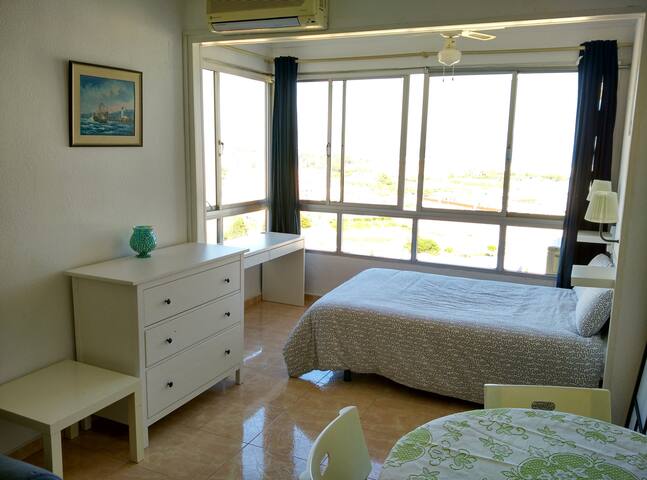 Studio with views over the sea