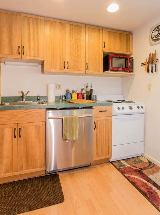 Use the fully equiped kitchenette for anything from microwave popcorn to a fully cooked meal. Fridge, microwave, stove, dishwasher, cookware and dinnerware included!