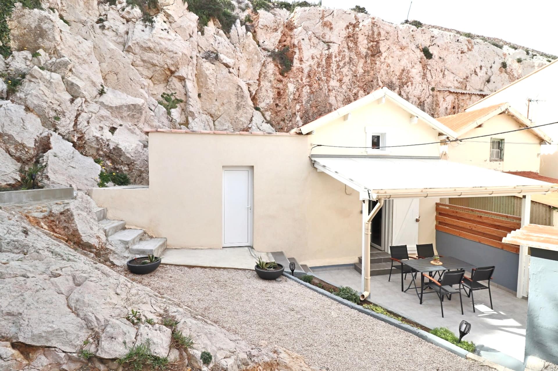 Les Goudes, Marseille Typical Cabanon, 13008