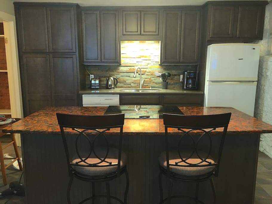 Kitchen Bar