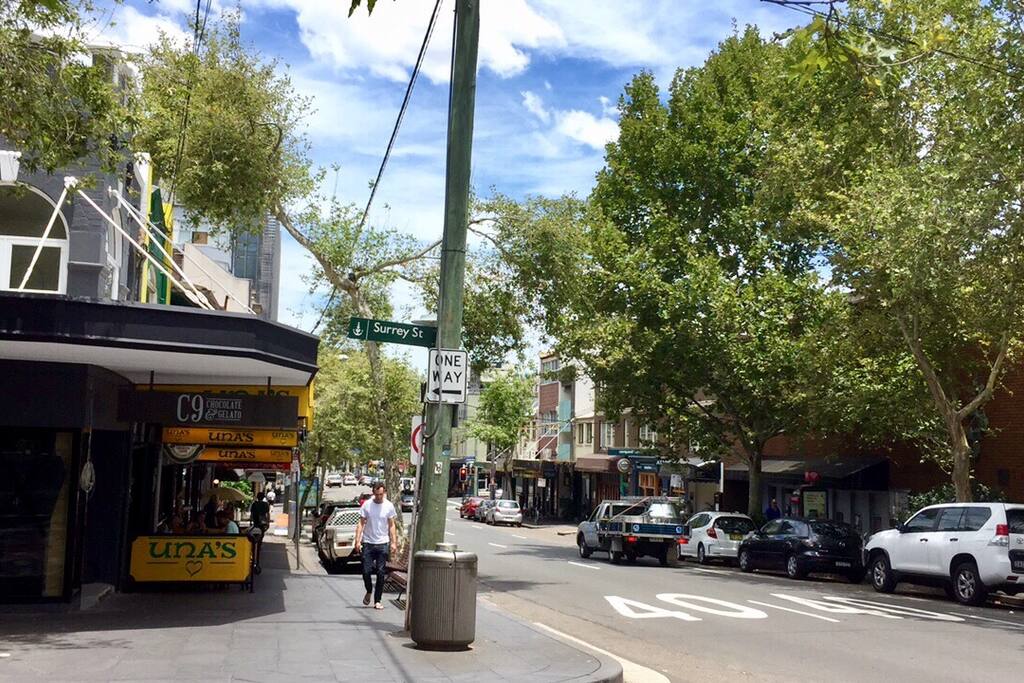 Victoria street outside of the house.