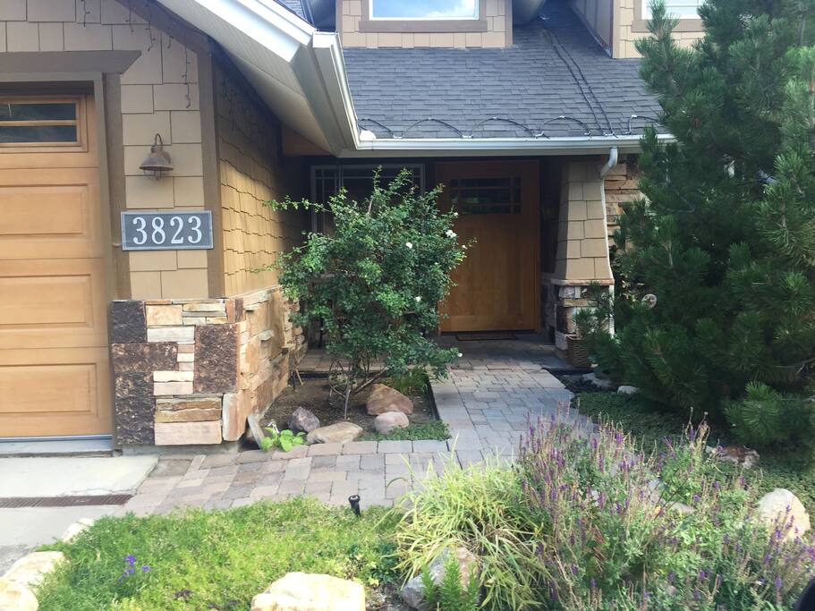 This is the entrance to the house (right side is the front door)