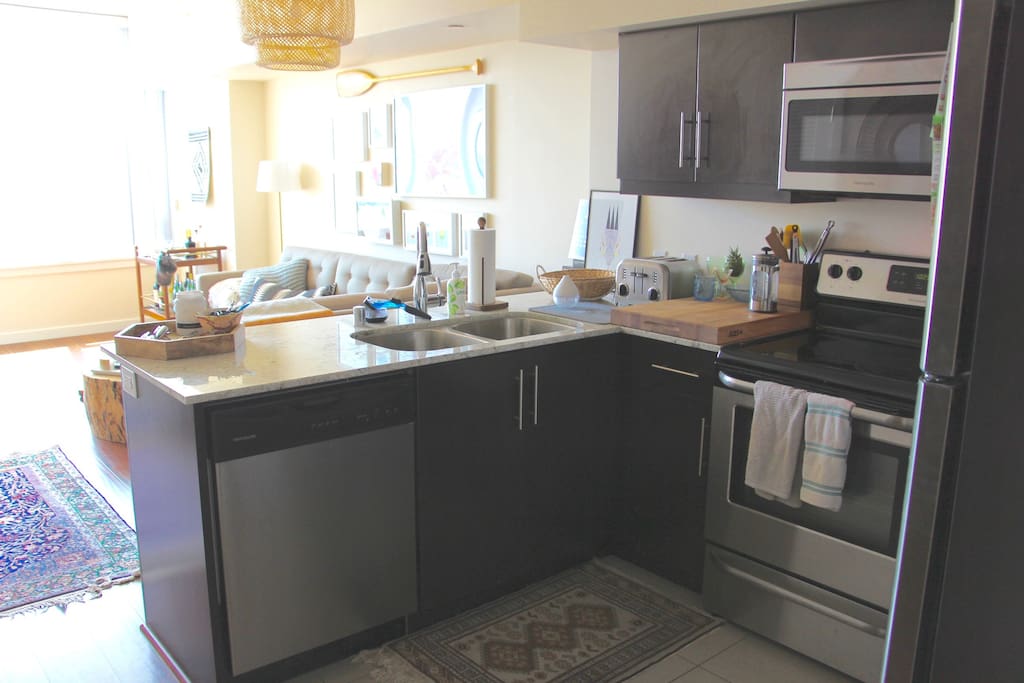 Microwave, Dishwasher, Oven, Refrigerator