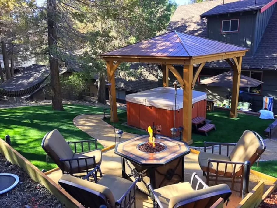 It's Summertime! If you aren't swimming, hiking, biking, kayaking, fishing, boating, then relax in the backyard with a book and a morning coffee, a glass of wine, enjoy the view of the trees, firepit, have a BBQ, enjoy the hot tub!
