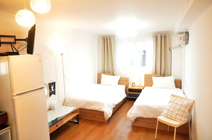 [Open Discount]Cozy House. 2min Hongik Stn