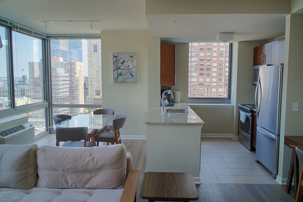 Open kitchen floor plan with plenty of space to dine for your group