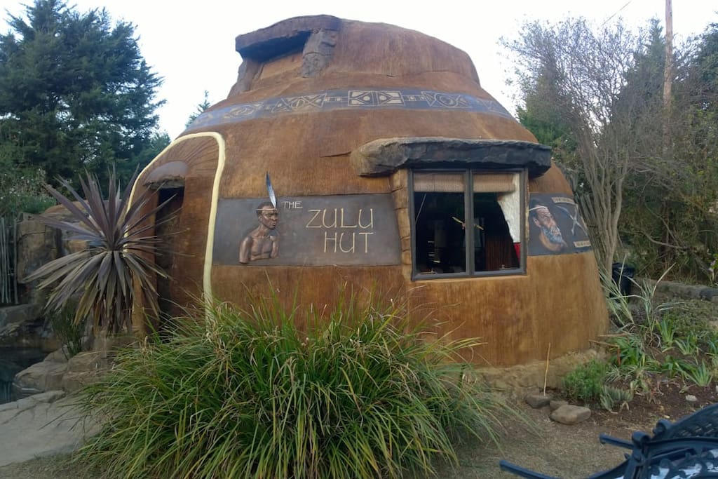 THE ZULU HUT A UNIQUE AFRICAN EXPERIENCE Huts for Rent in Winterton