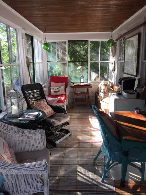 screened porch