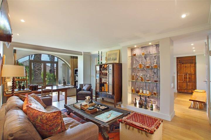 Atlantic Seaboard designer family villa gallery image 5