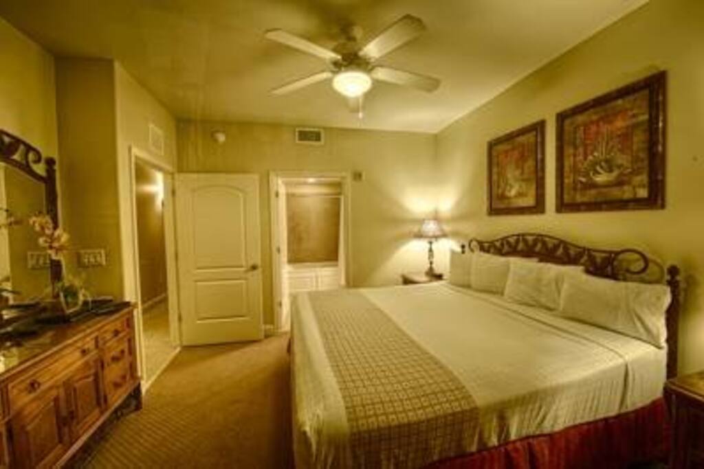 Oven,Indoors,Room,Bed,Bedroom