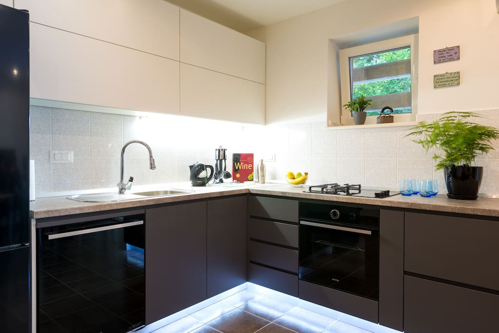 Fully equipped kitchen