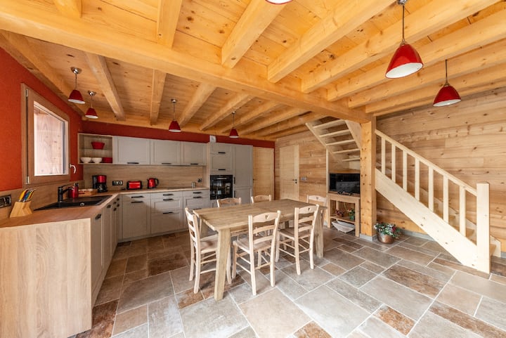 Appartement Dans Le Chalet Pour 4 Personnes - Chambéry