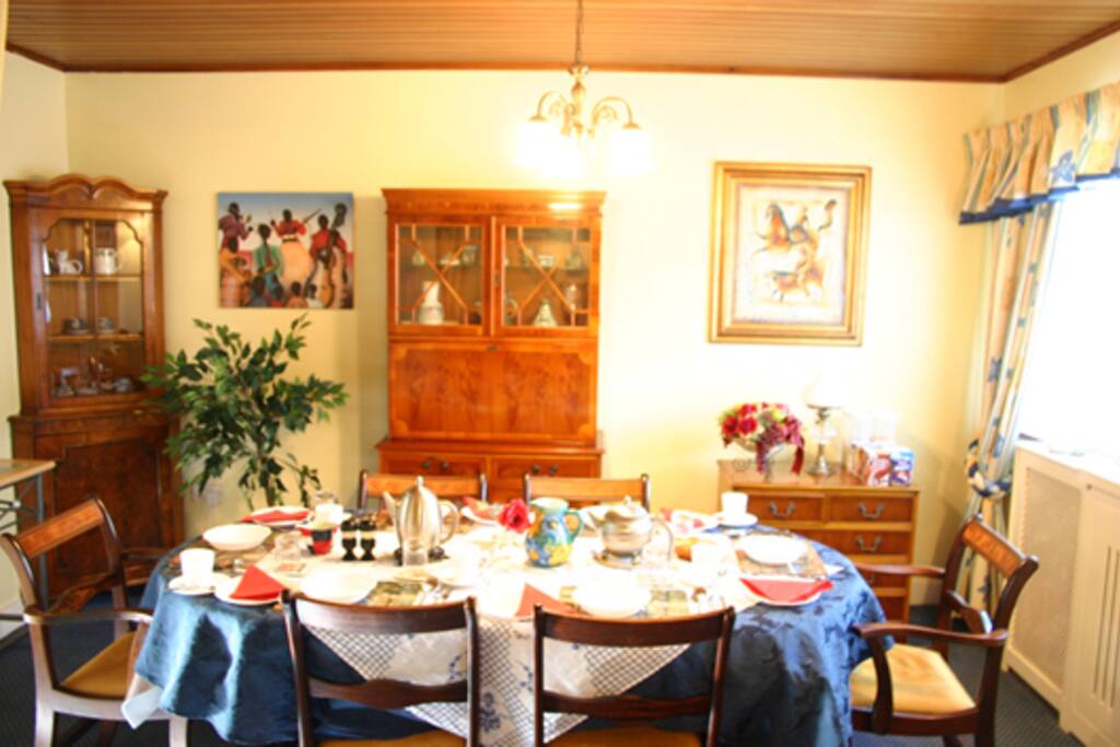 Breakfast room