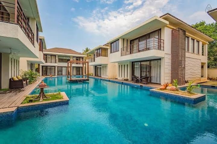 Water Wave | Bali Themed | 3BR Villa | Vagator