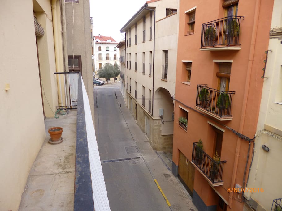 The view from the second floor veranda to Plaza Mendizibal