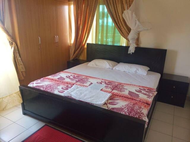 Serene Apartment with Sea View in Freetown #2