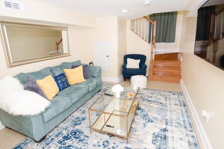 Charming Fells Point/Hopkins Rooftop!