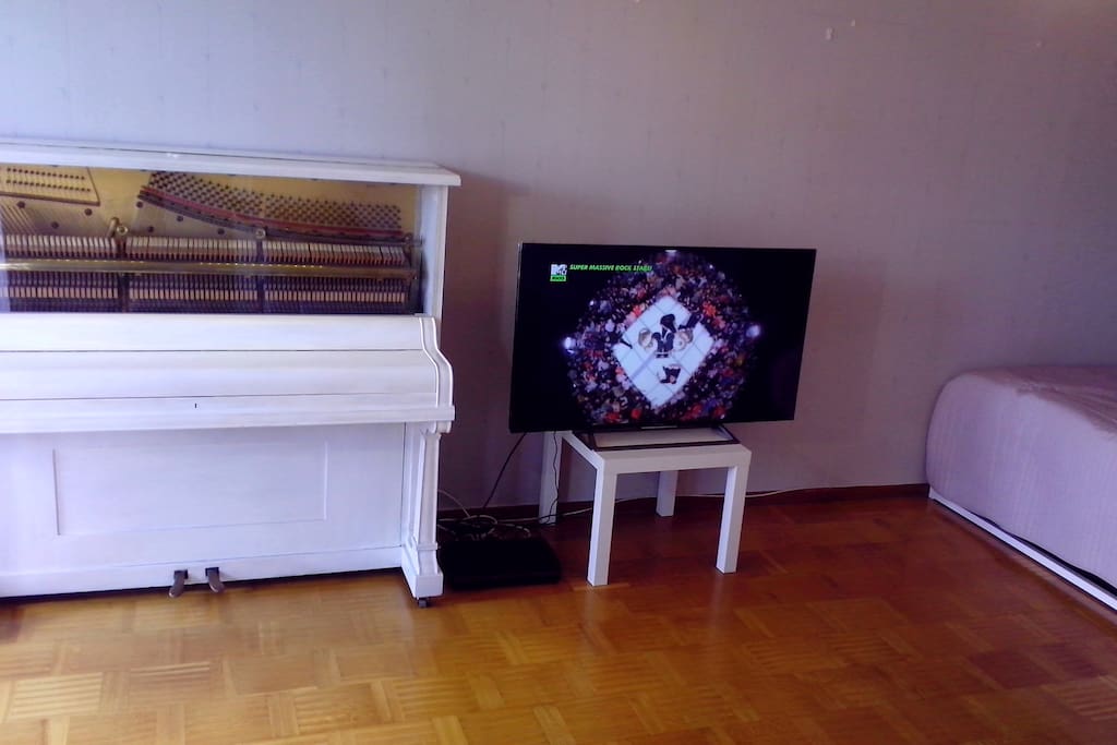 If you turn the lights on the ancient piano you will get a cozy soft atmosphere in the evening