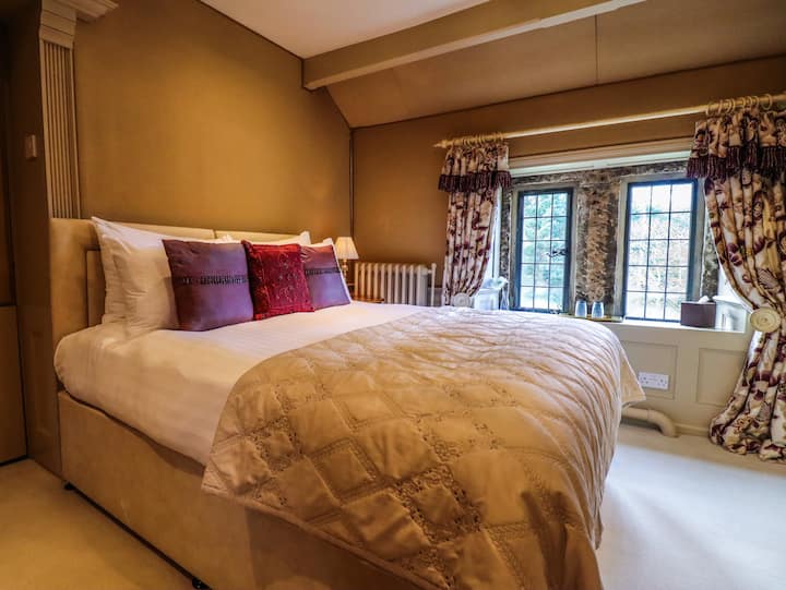 Стаята на Уат