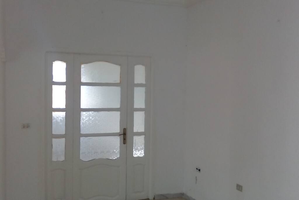 Entrée principale au hall d'acceuil