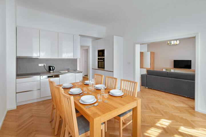 2 Bedroom Apartment in a quiet location