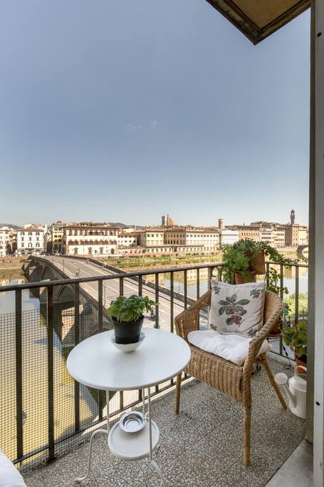 balcony view!
